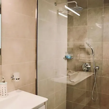 Casa Salalah, Cozy 2-Storey Townhouse In Hawana Salalah With Free Wi-Fi Exterior photo